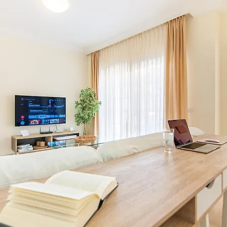 Lägenhet Luxury 3 Bedroom With Sea View Solarium *
