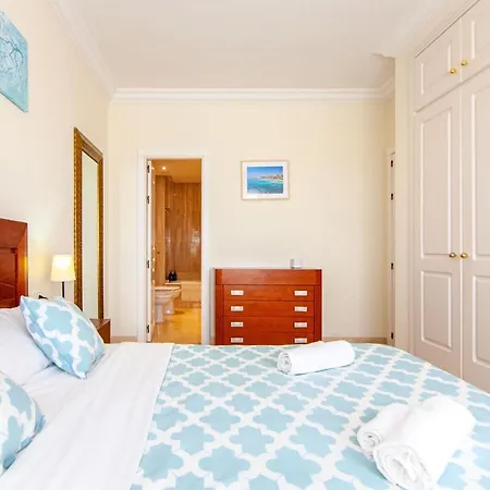 Luxury 3 Bedroom With Sea View Solarium Apartment