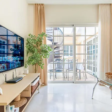 Luxury 3 Bedroom With Sea View Solarium Apartment