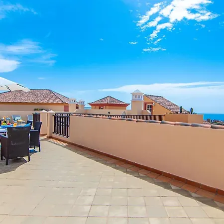 Luxury 3 Bedroom With Sea View Solarium Apartment *